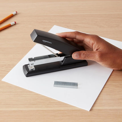 Amazon Basics Desktop Stapler